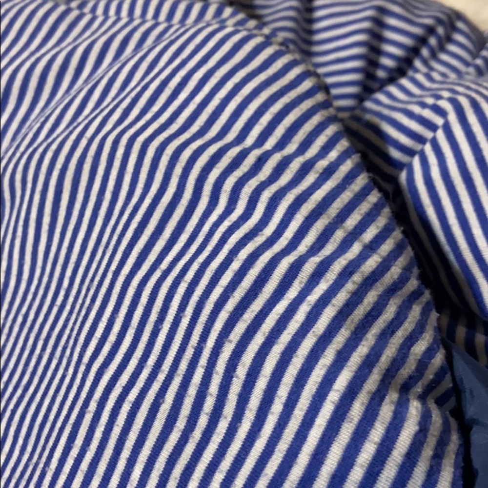 American Eagle Outfitters Puffer Vest - Picture 4 of 4